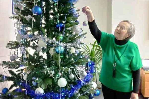 Предновогодние посиделки с чаепитием  получателей социальных услуг АНО СОН "Опора"