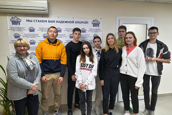Будущие специалисты социальной работы посетили АНО СОН «Опора»
