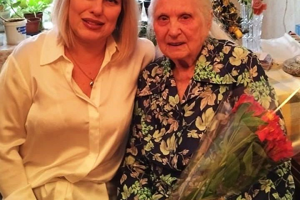 Поздравляем с 95-летием Плетминцеву Наталью  Константиновну, получателя соцуслуг АНО СОН "Опора"
