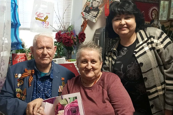 Поздравляем с 95-летним юбилеем Николая Яковлевича Пугачёва, получателя социальных услуг АНО СОН "Опора"!